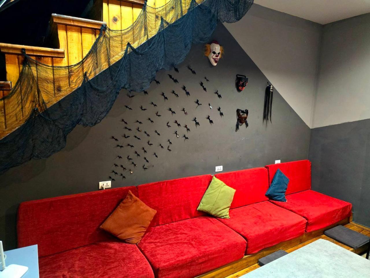 Scary Hostel Tbilisi Exterior foto